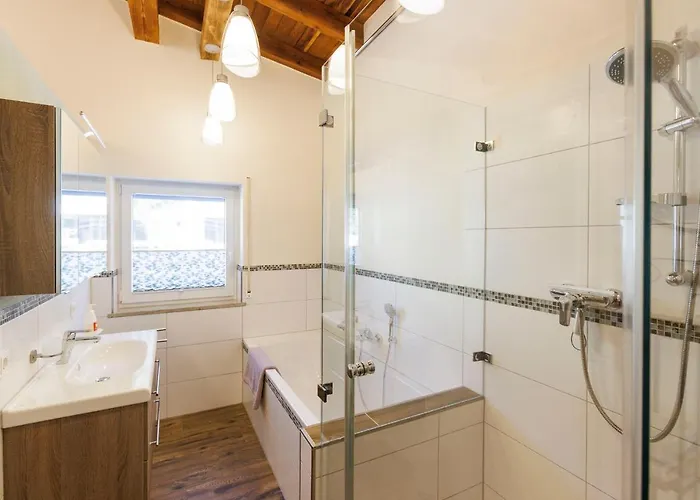 Haus Am Waldpark 5* שיידג